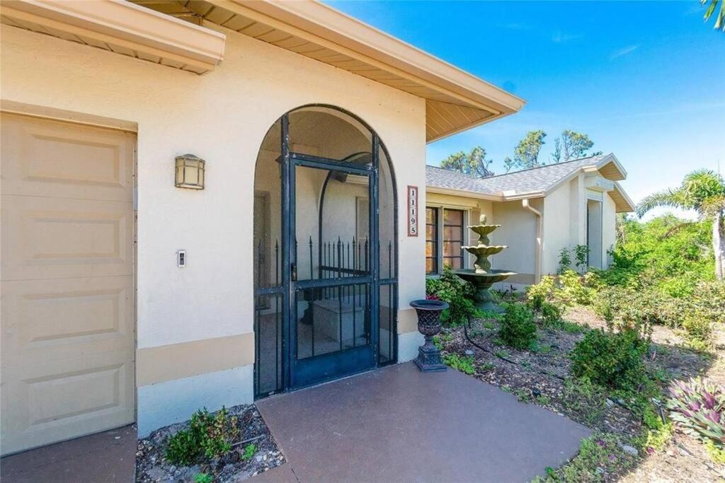 Seabreeze 3-Bedroom Pool Villa Close To The Beach!!! Port Charlotte Extérieur photo
